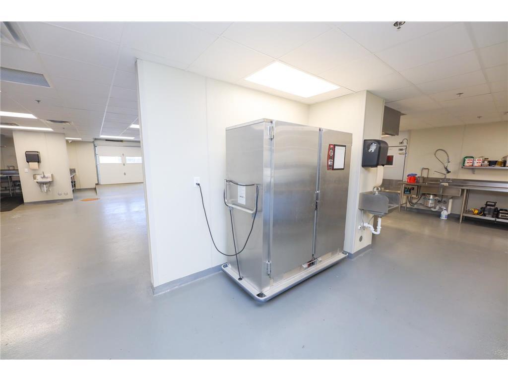 1213 Broadway Street Alexandria MN 56308 7005902 image15