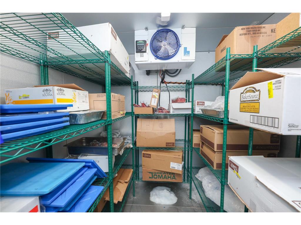 1213 Broadway Street Alexandria MN 56308 7005902 image33