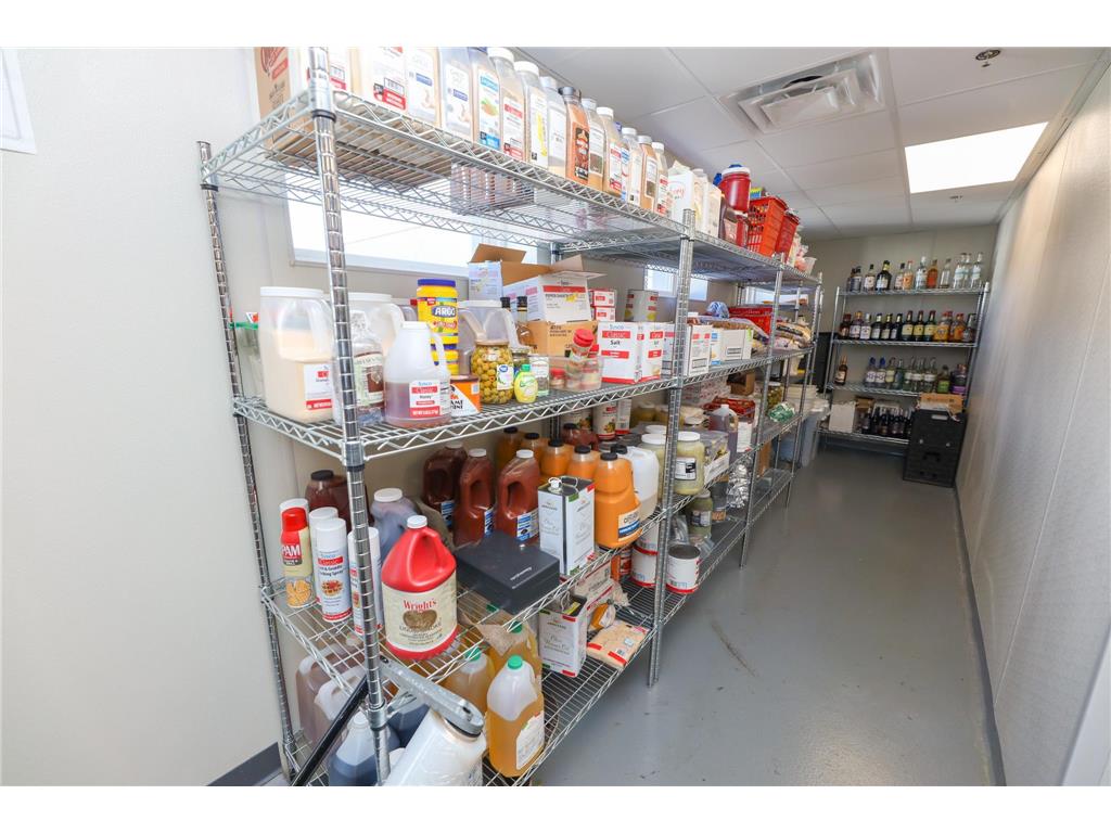 1213 Broadway Street Alexandria MN 56308 7005902 image34