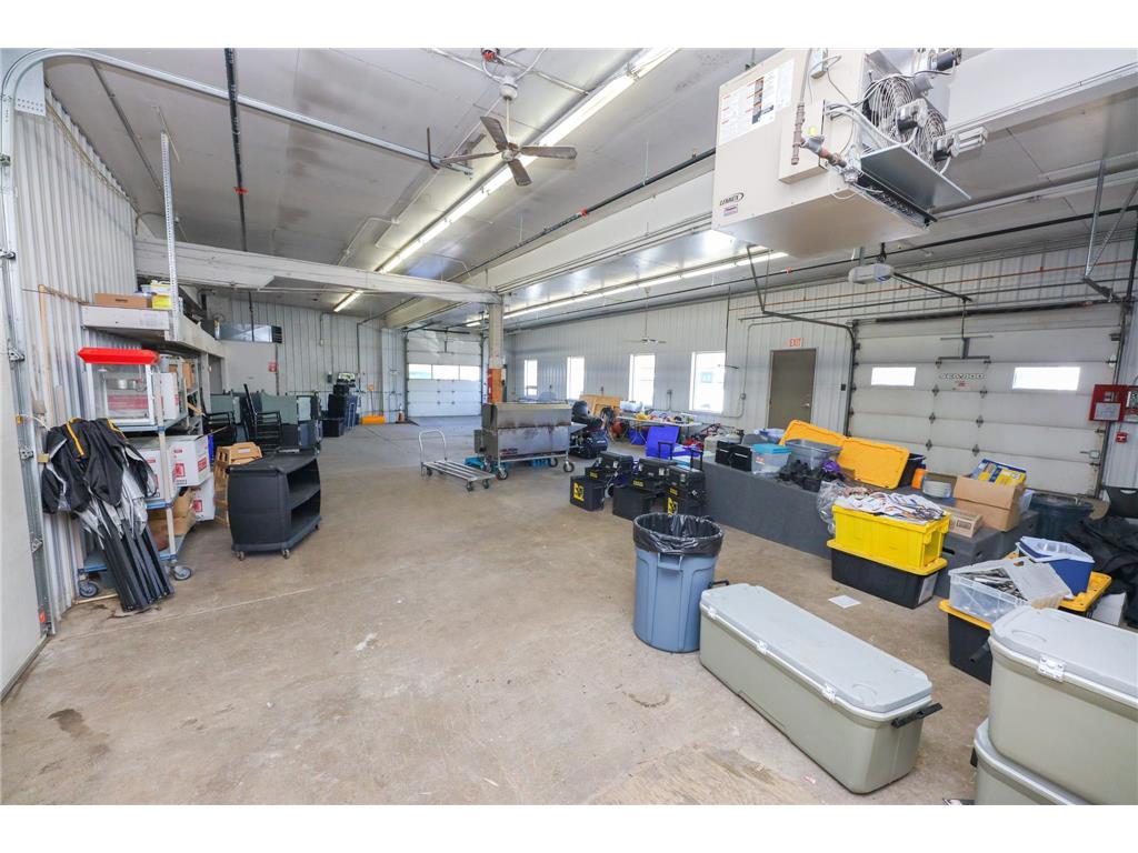 1213 Broadway Street Alexandria MN 56308 7005902 image37