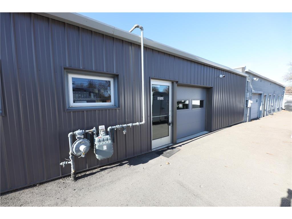 1213 Broadway Street Alexandria MN 56308 7005902 image45