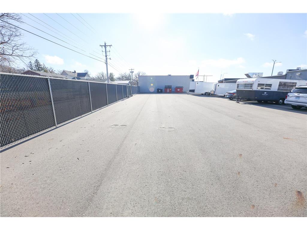 1213 Broadway Street Alexandria MN 56308 7005902 image46