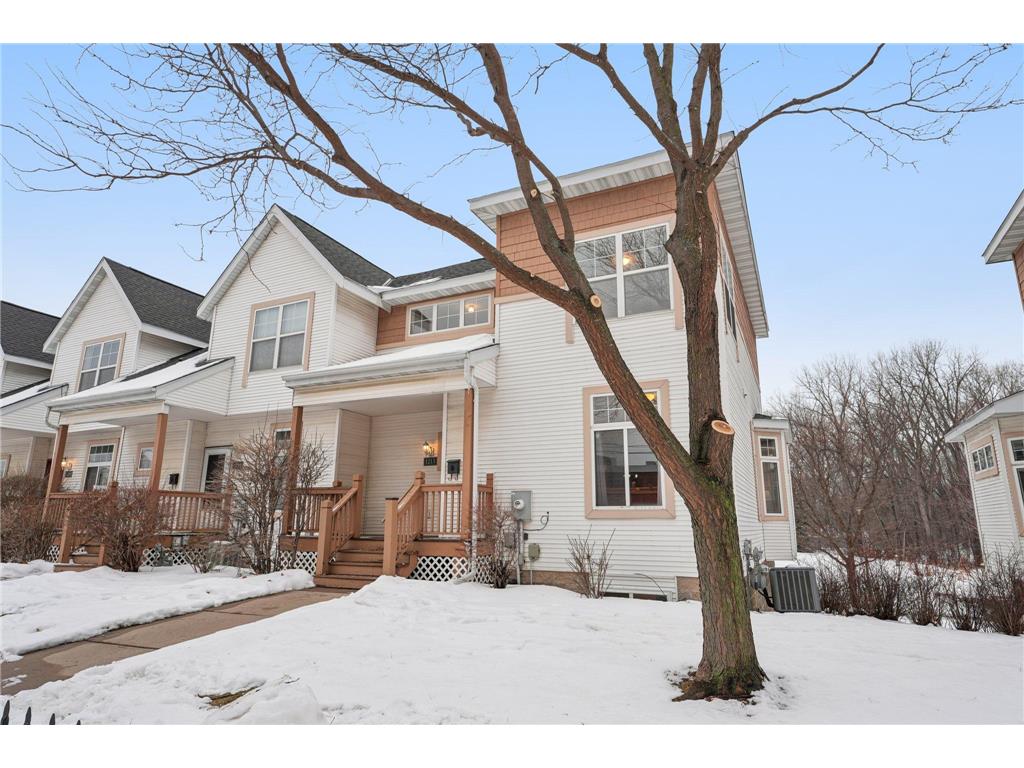 1213 Clarence Street Saint Paul MN 55106 7006542 image1