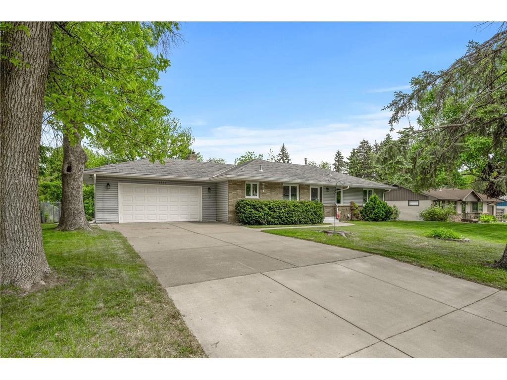 1213 Highview Drive New Brighton MN 55112 6723828 image1