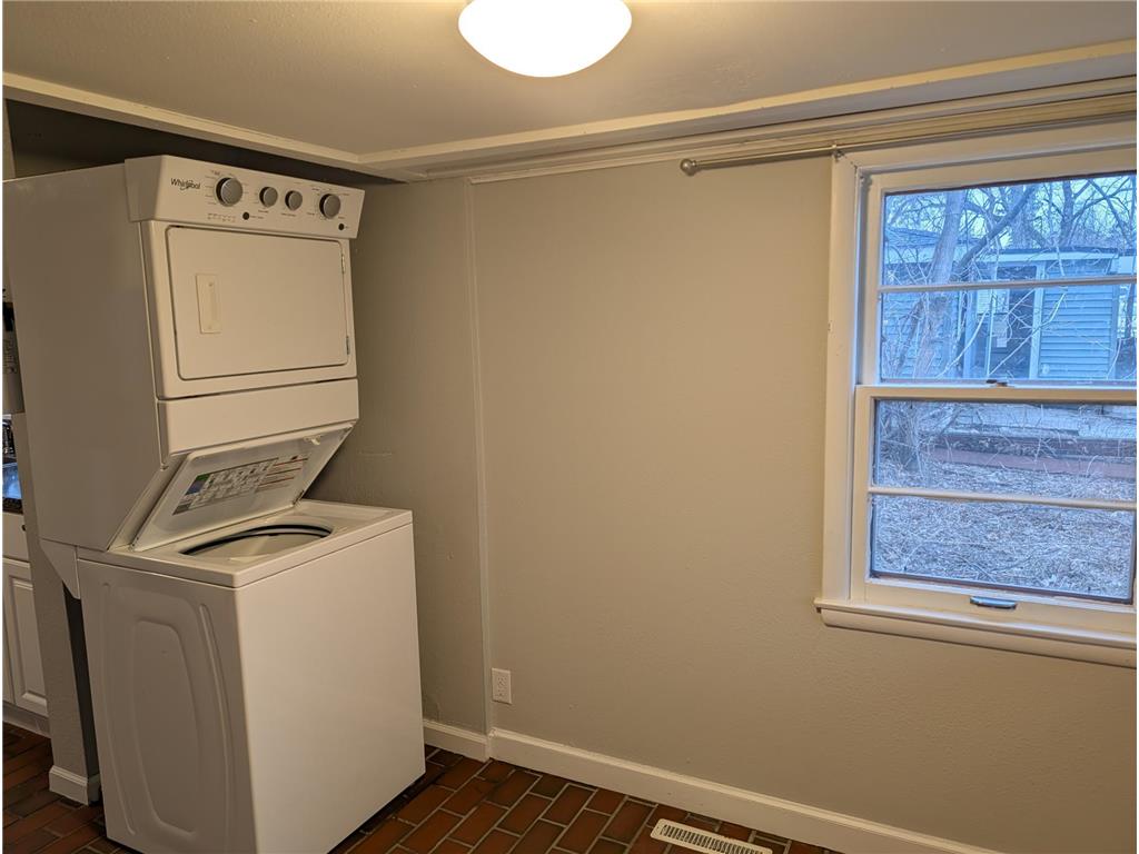 1213 Irvine Avenue NW Bemidji MN 56601 7045108 image29