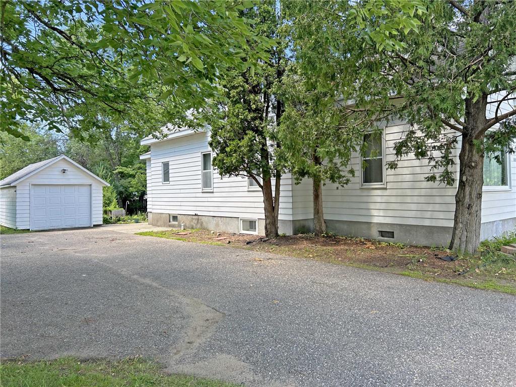 1213 Jefferson Street S Wadena MN 56482 7106748 image3