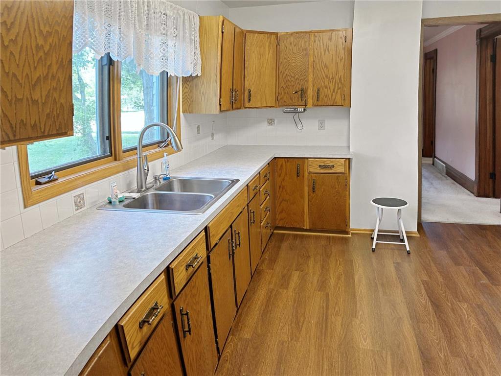1213 Jefferson Street S Wadena MN 56482 7106748 image5