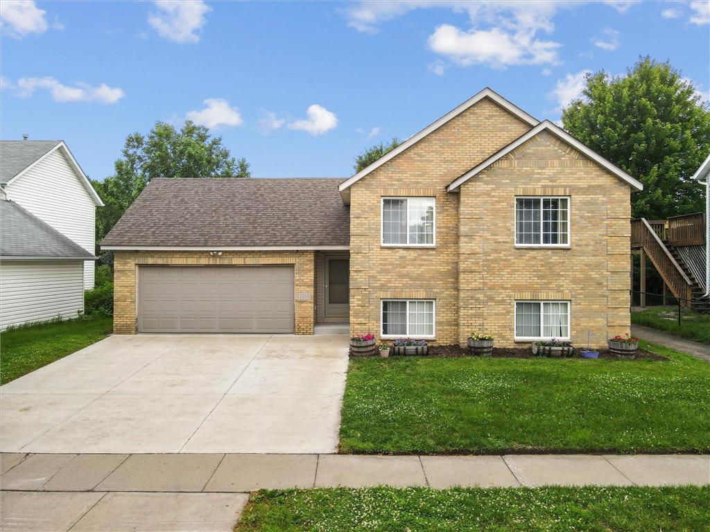 1213 Locust Street Farmington MN 55024 6556920 image1