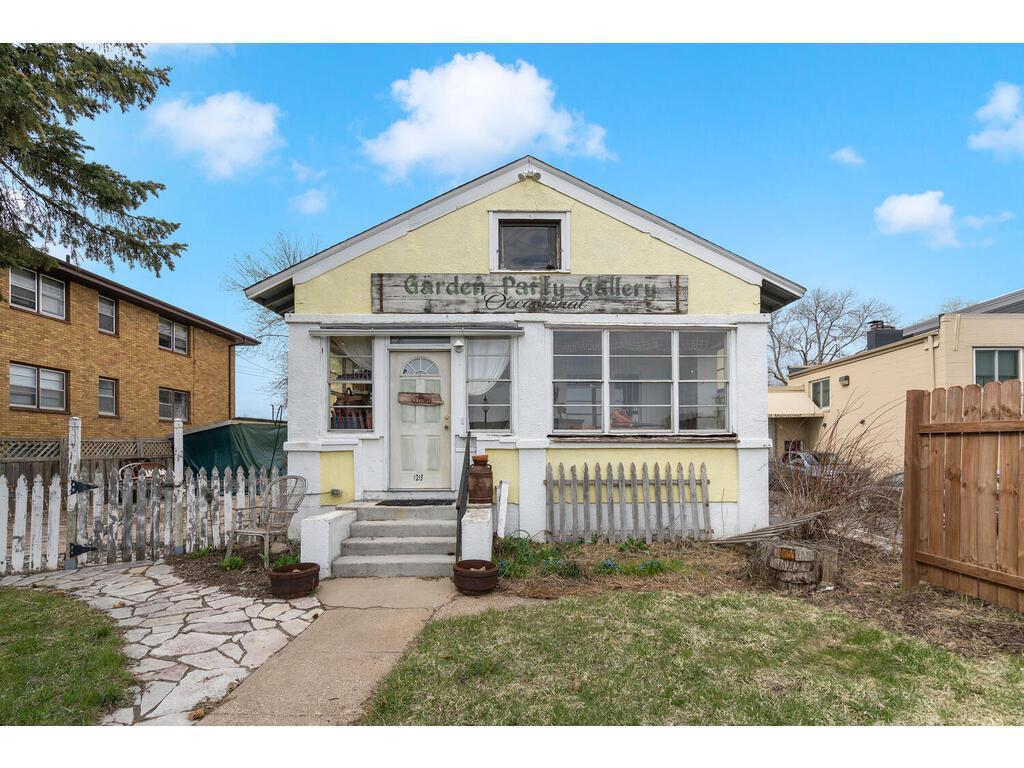 1213 Mainstreet Hopkins MN 55343 6354722 image1