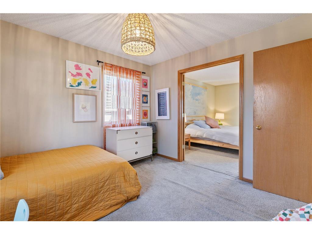 1213 Smith Avenue S West Saint Paul MN 55118 6818218 image25