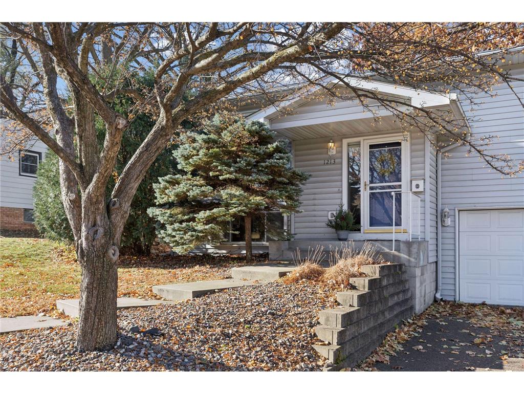 1213 Smith Avenue S West Saint Paul MN 55118 6818218 image3