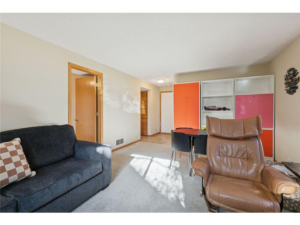 1213 Smith Avenue S West Saint Paul MN 55118 6818218 image33