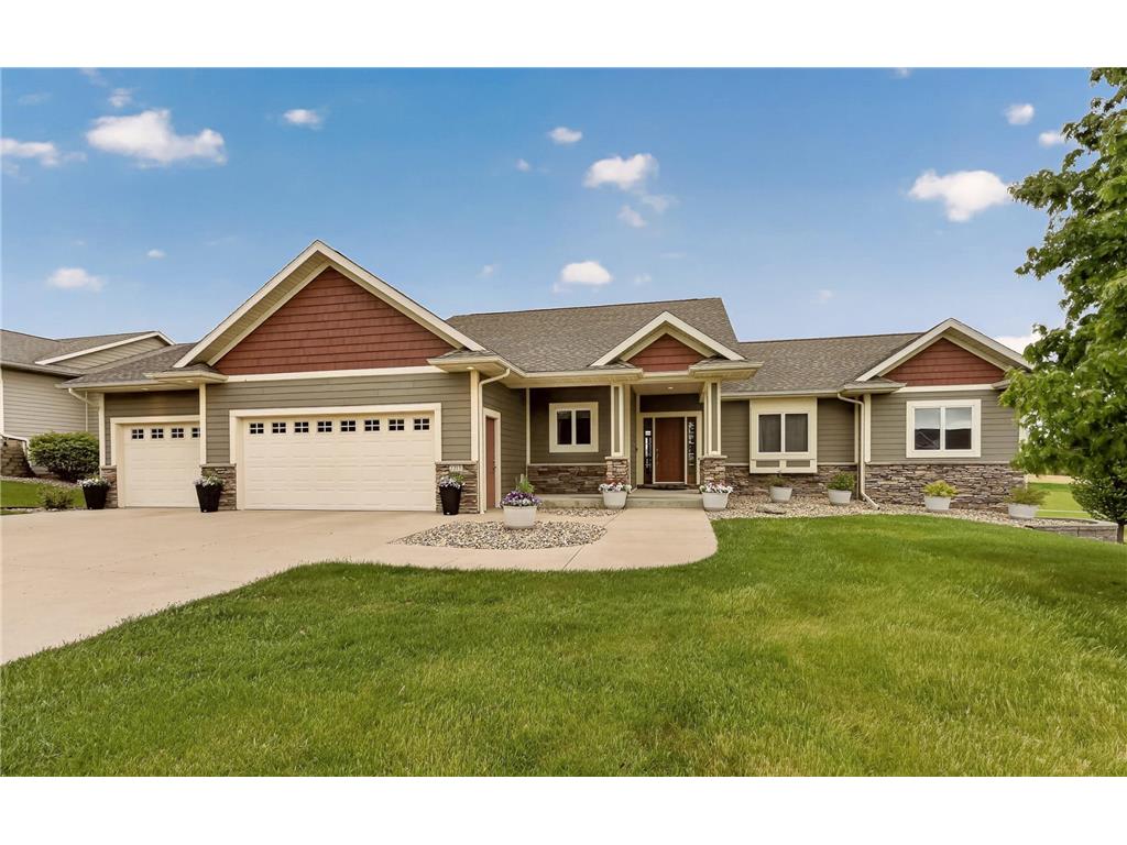 1213 Whispering Hills Drive Saint Charles MN 55972 7076158 image1