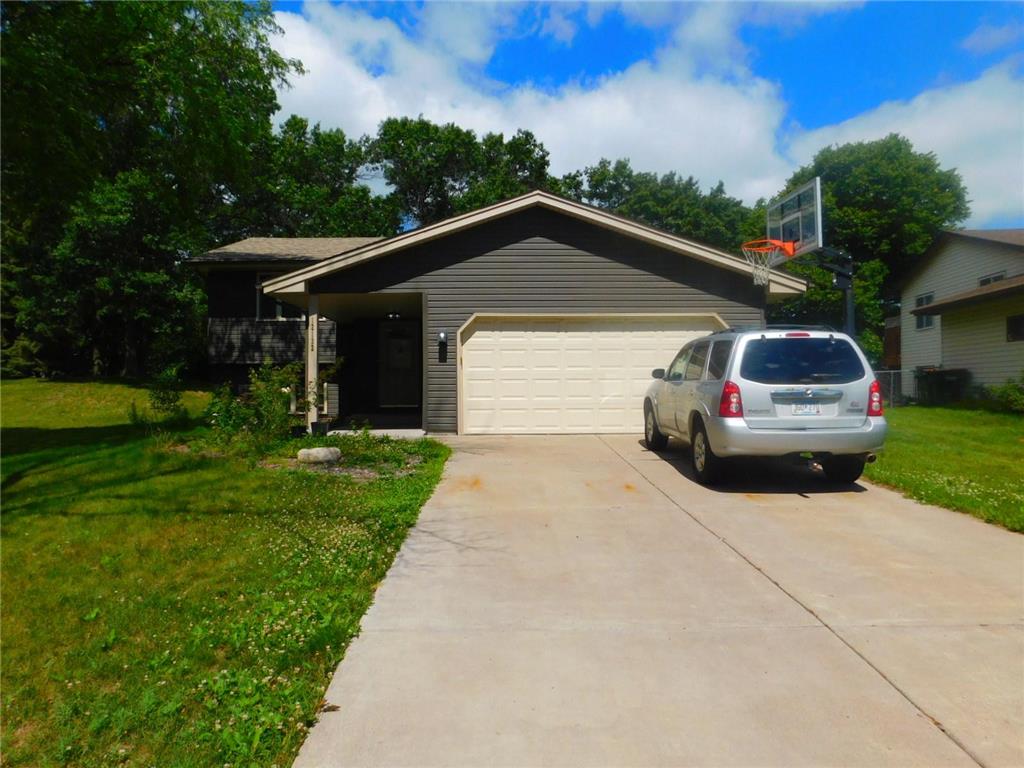 12132 Jefferson Street NE Blaine MN 55434 7099917 image3