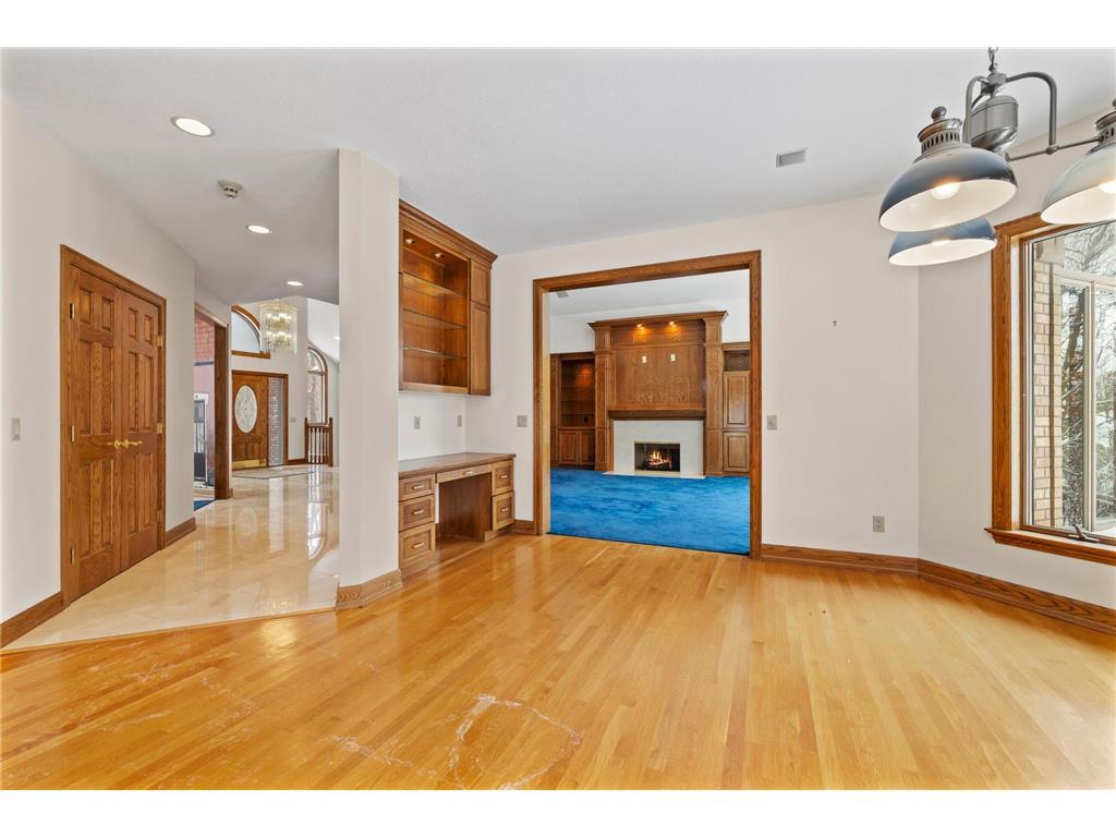 12137 Grandview Terrace Apple Valley MN 55124 7051237 image12