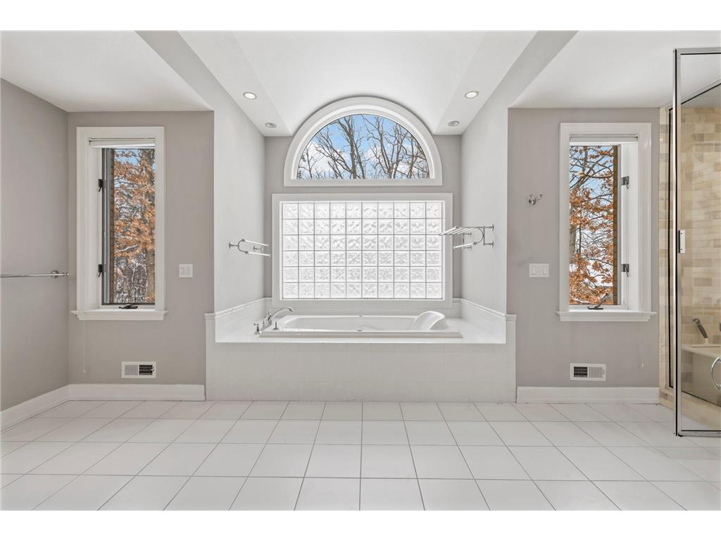 12137 Grandview Terrace Apple Valley MN 55124 7051237 image35