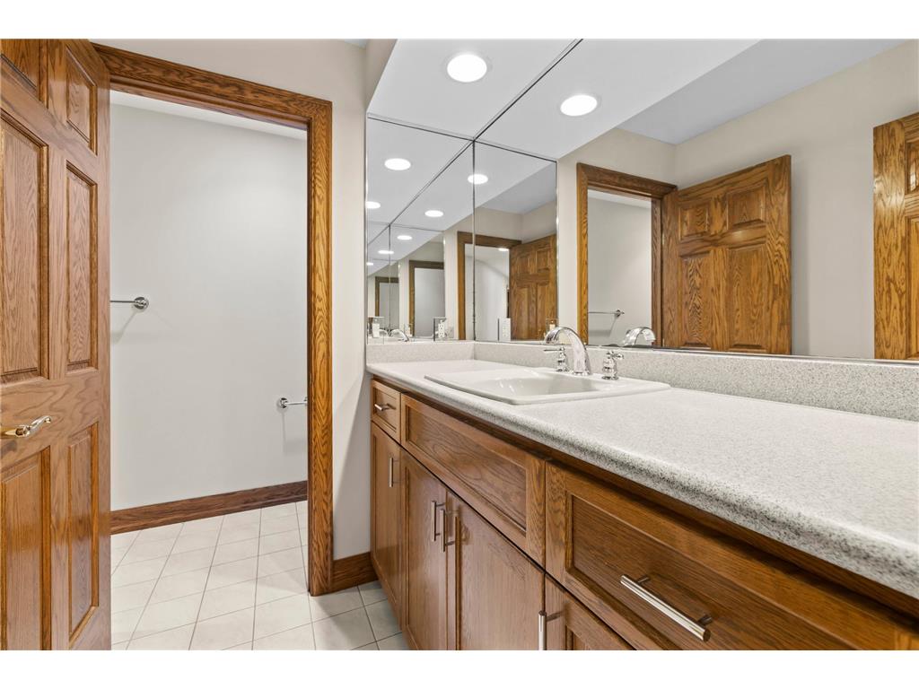 12137 Grandview Terrace Apple Valley MN 55124 7051237 image63