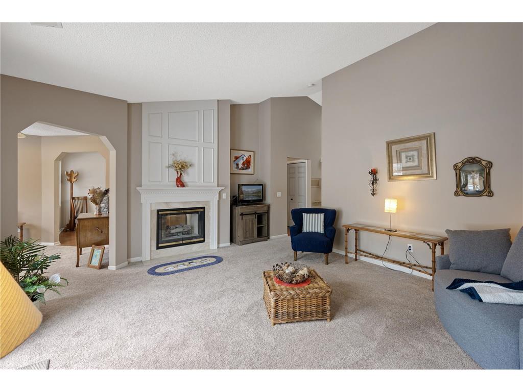 12137 Killdeer Street NW Coon Rapids MN 55448 6637984 image1