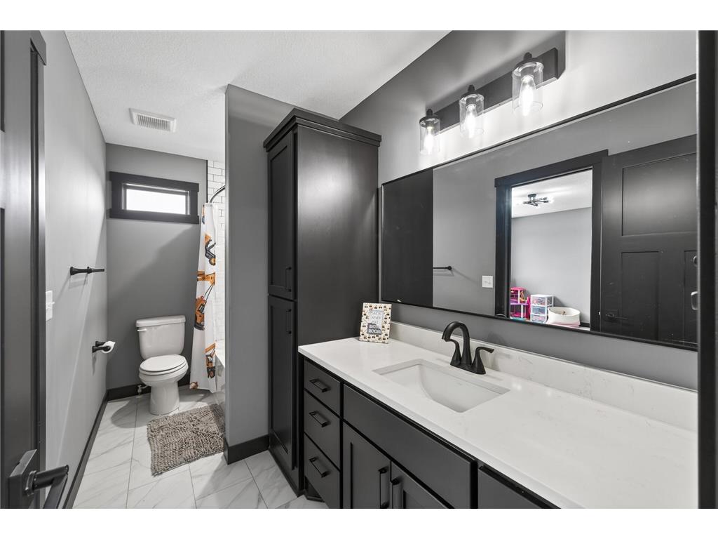 12138 280th Avenue NW Zimmerman MN 55398 7037510 image31