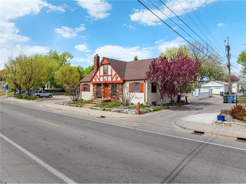 1214 42nd Avenue N Minneapolis MN 55412 7049375 image2
