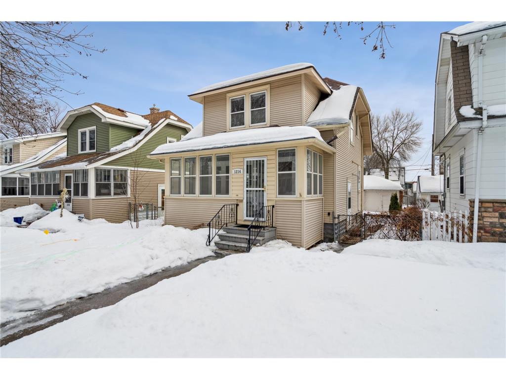 1214 Charles Avenue Saint Paul MN 55104 6337112 image1