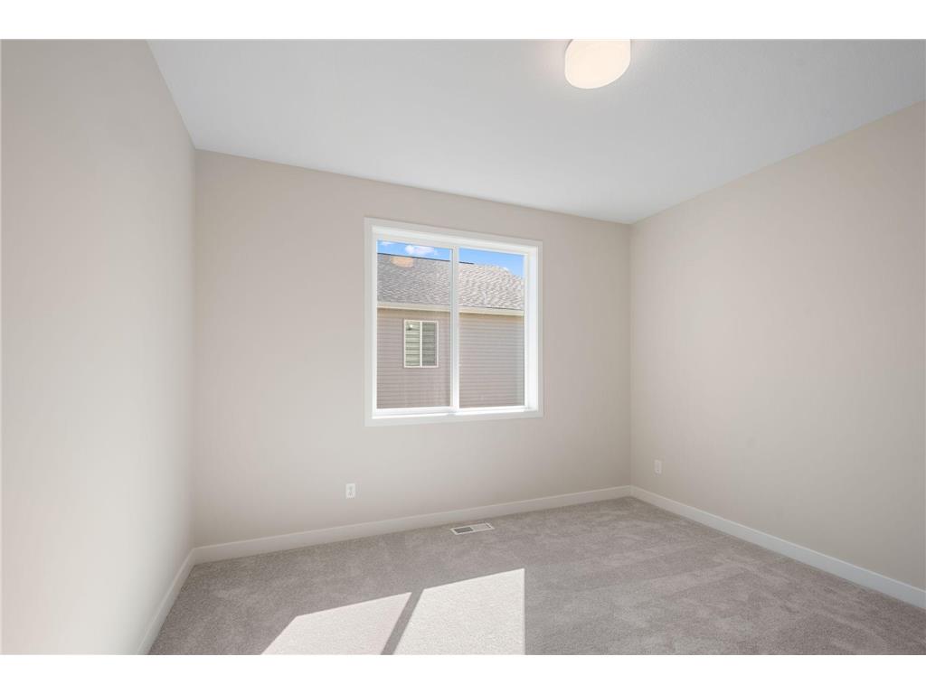 1214 Compton Avenue River Falls WI 54022 7000586 image21