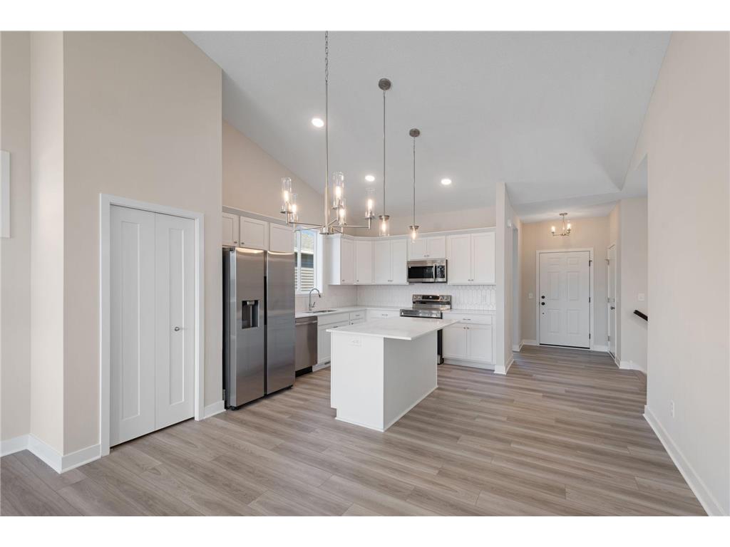 1214 Compton Avenue River Falls WI 54022 7000586 image9