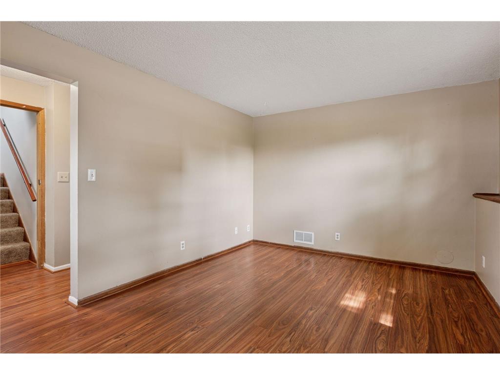 1214 Penn Avenue N Minneapolis MN 55411 7017973 image22