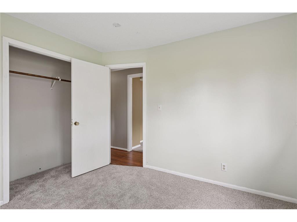 1214 Penn Avenue N Minneapolis MN 55411 7017973 image29
