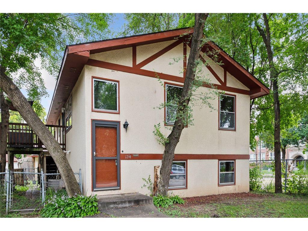 1214 Penn Avenue N Minneapolis MN 55411 7017973 image3