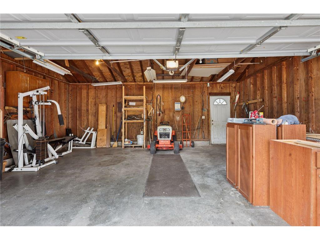 1214 Penn Avenue N Minneapolis MN 55411 7017973 image35