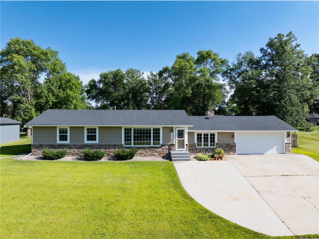 1214 S Darling Drive NW Alexandria MN 56308 6773081 image1