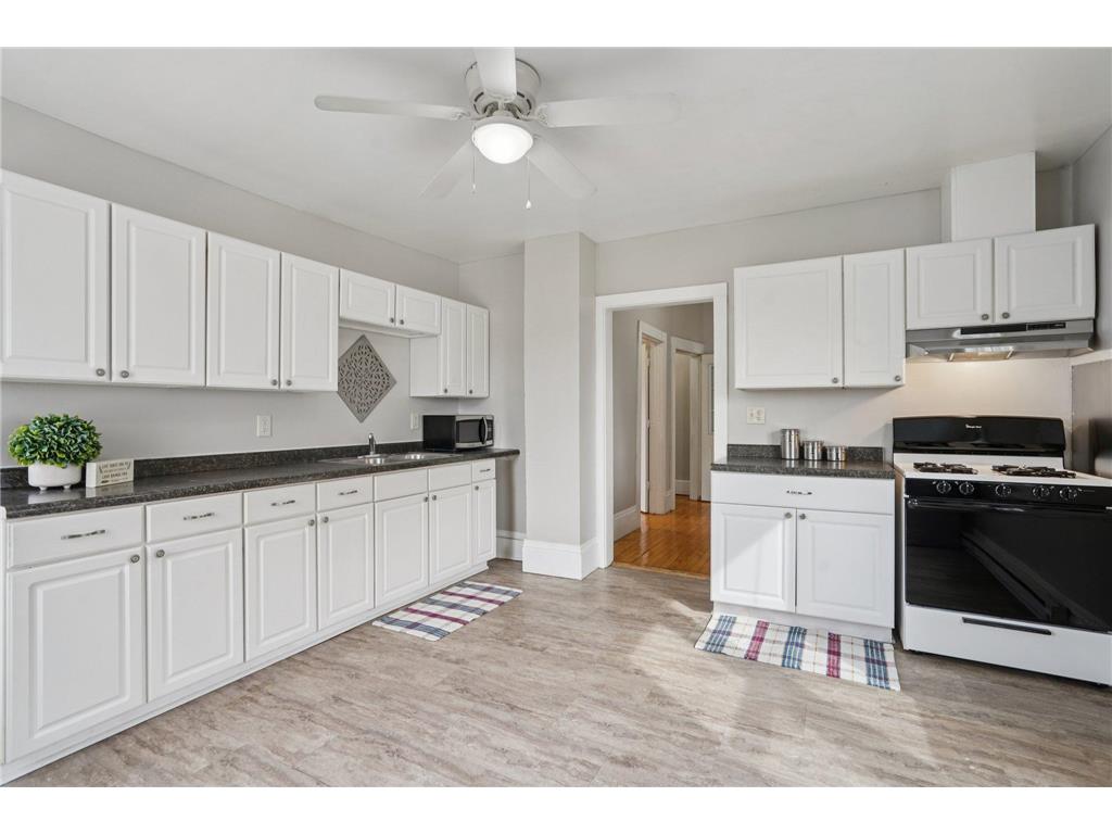 1214 Sherburne Avenue Saint Paul MN 55104 7041583 image11