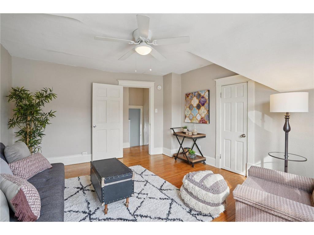 1214 Sherburne Avenue Saint Paul MN 55104 7041583 image3
