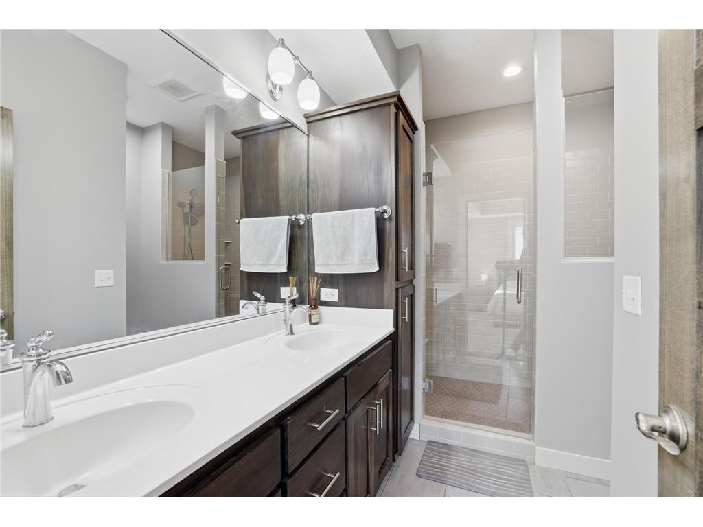 1214 Tikalsky Street SE New Prague MN 56071 7046600 image22