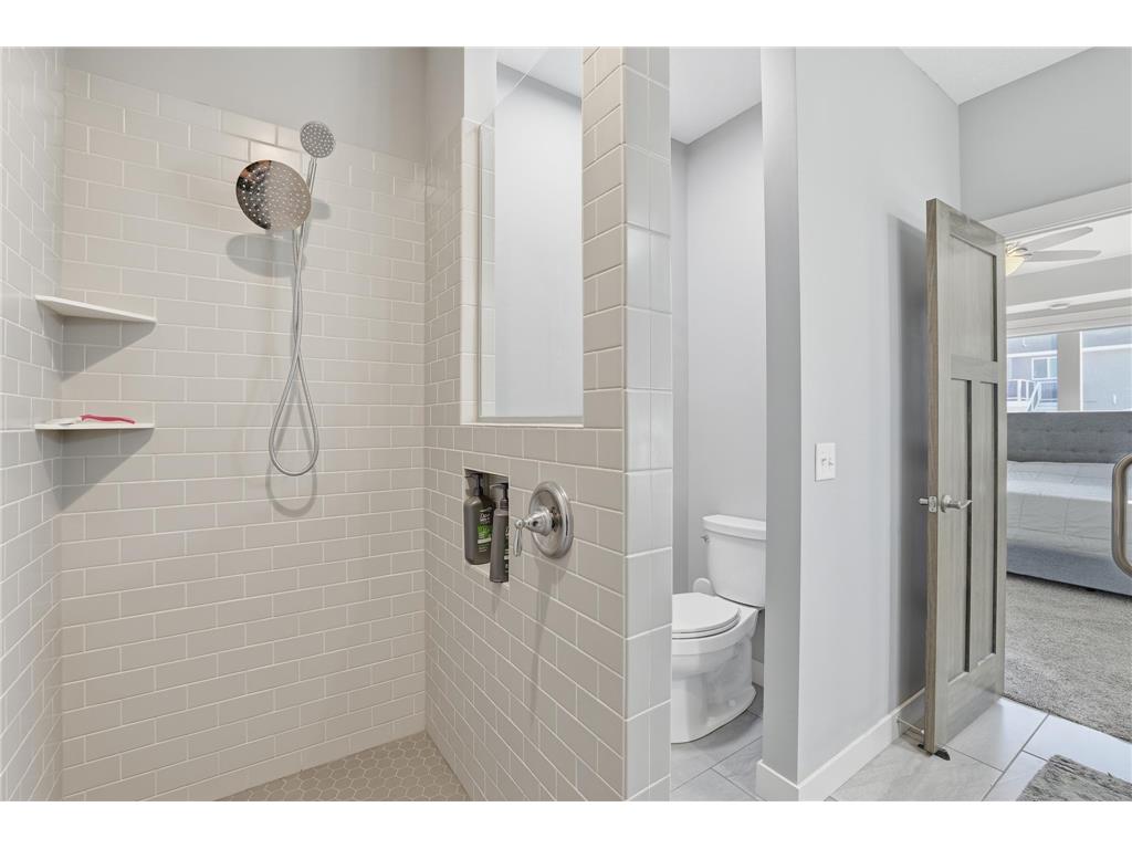 1214 Tikalsky Street SE New Prague MN 56071 7046600 image23