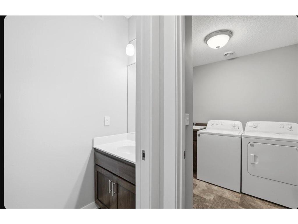 1214 Tikalsky Street SE New Prague MN 56071 7046600 image25