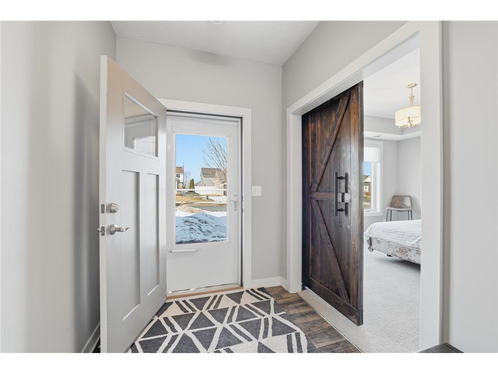 1214 Tikalsky Street SE New Prague MN 56071 7046600 image4