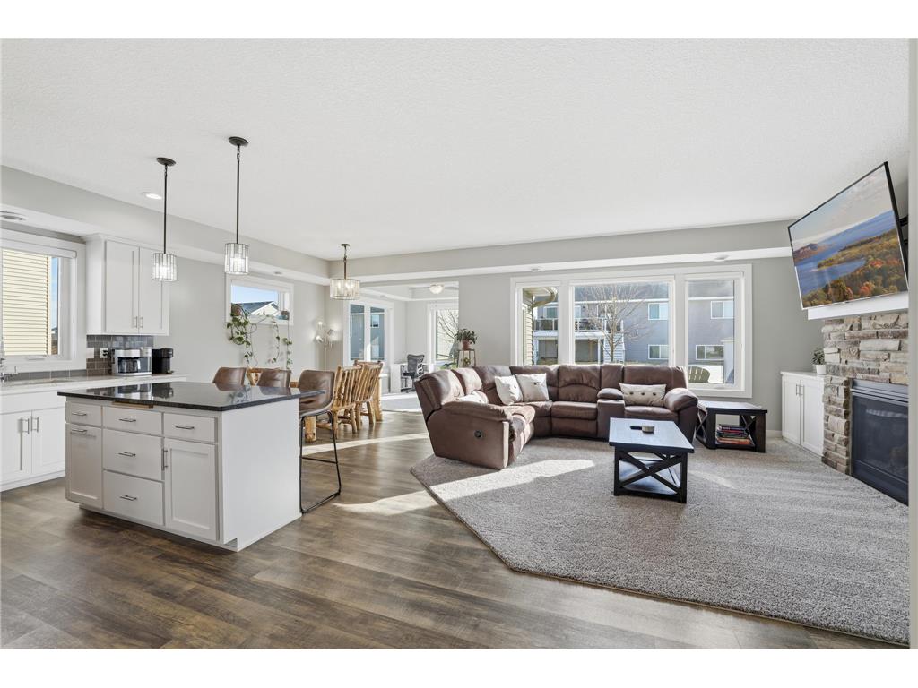 1214 Tikalsky Street SE New Prague MN 56071 7046600 image8