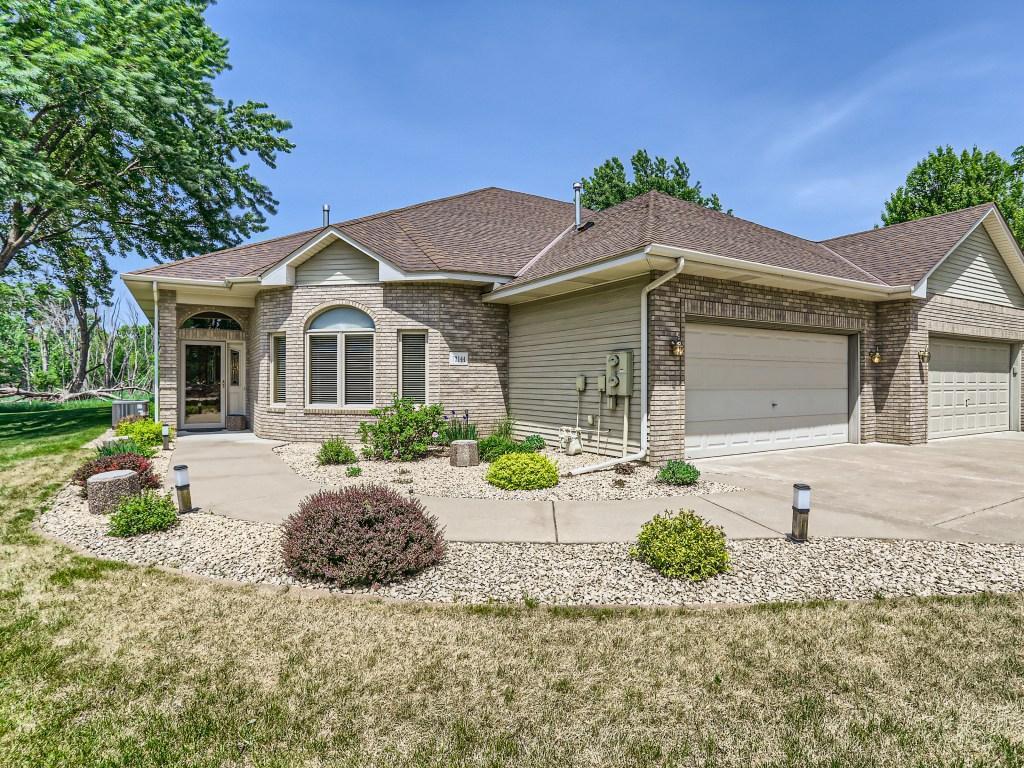 12144 Bluebird Circle NW Coon Rapids MN 55448 6378776 image1