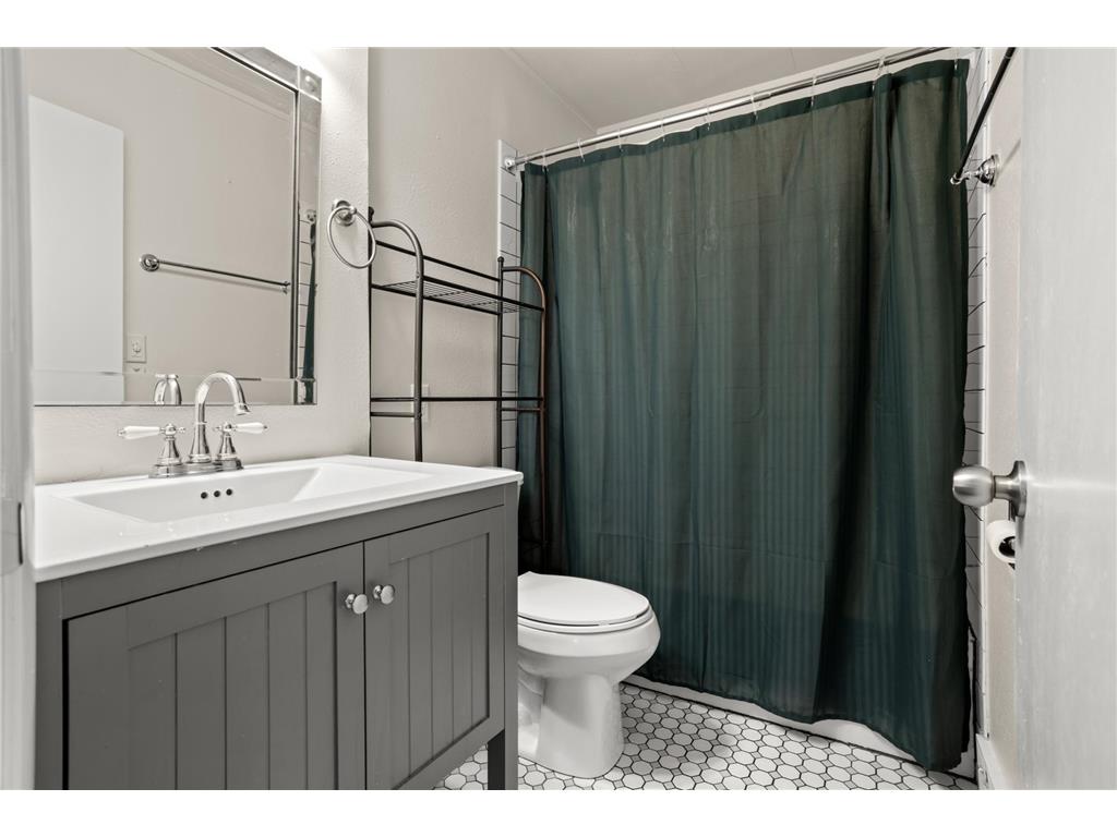 1215 13th Street N Moorhead MN 56560 7095612 image15