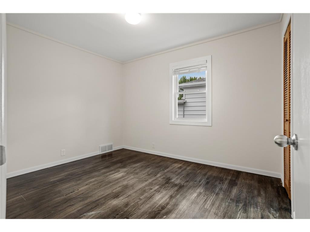 1215 13th Street N Moorhead MN 56560 7095612 image16