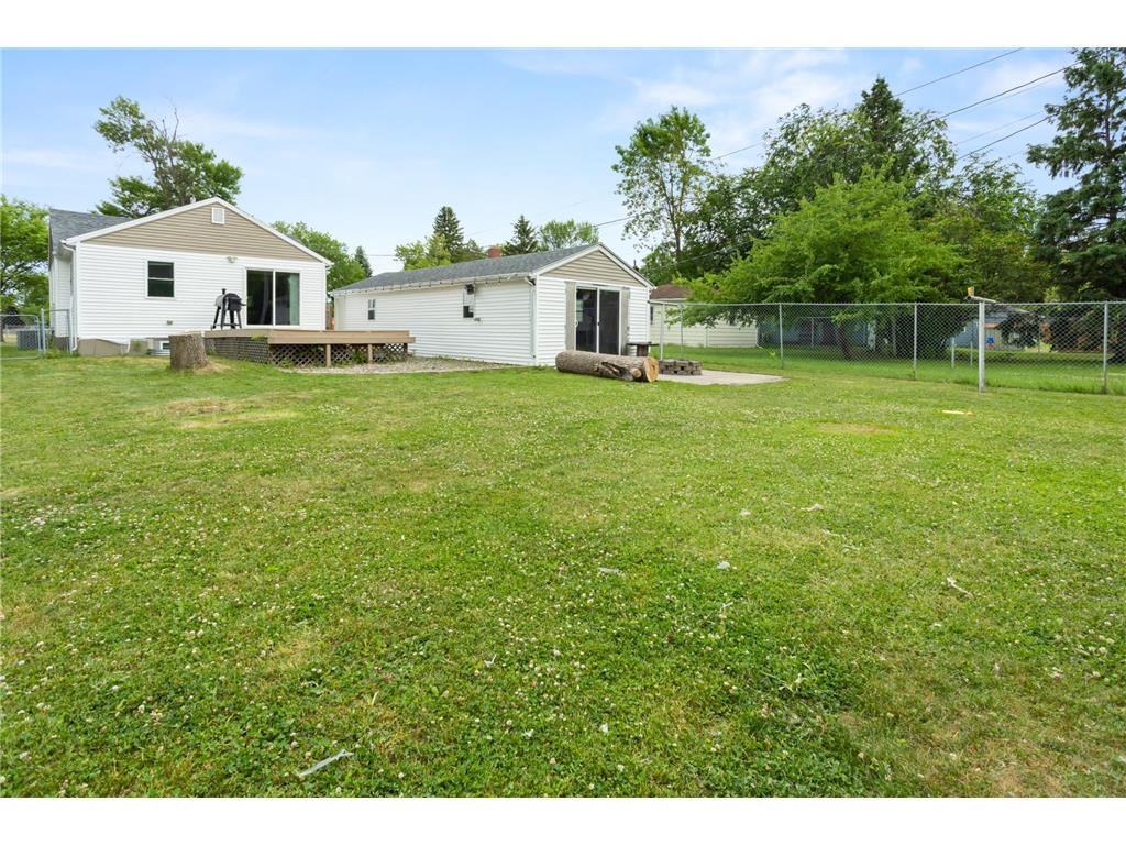 1215 13th Street N Moorhead MN 56560 7095612 image3