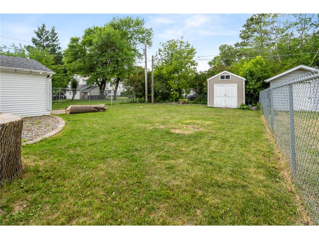 1215 13th Street N Moorhead MN 56560 7095612 image4