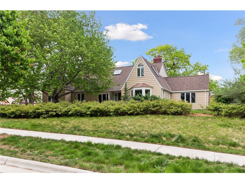 1215 Eleanor Avenue Saint Paul MN 55116 6722676 image1