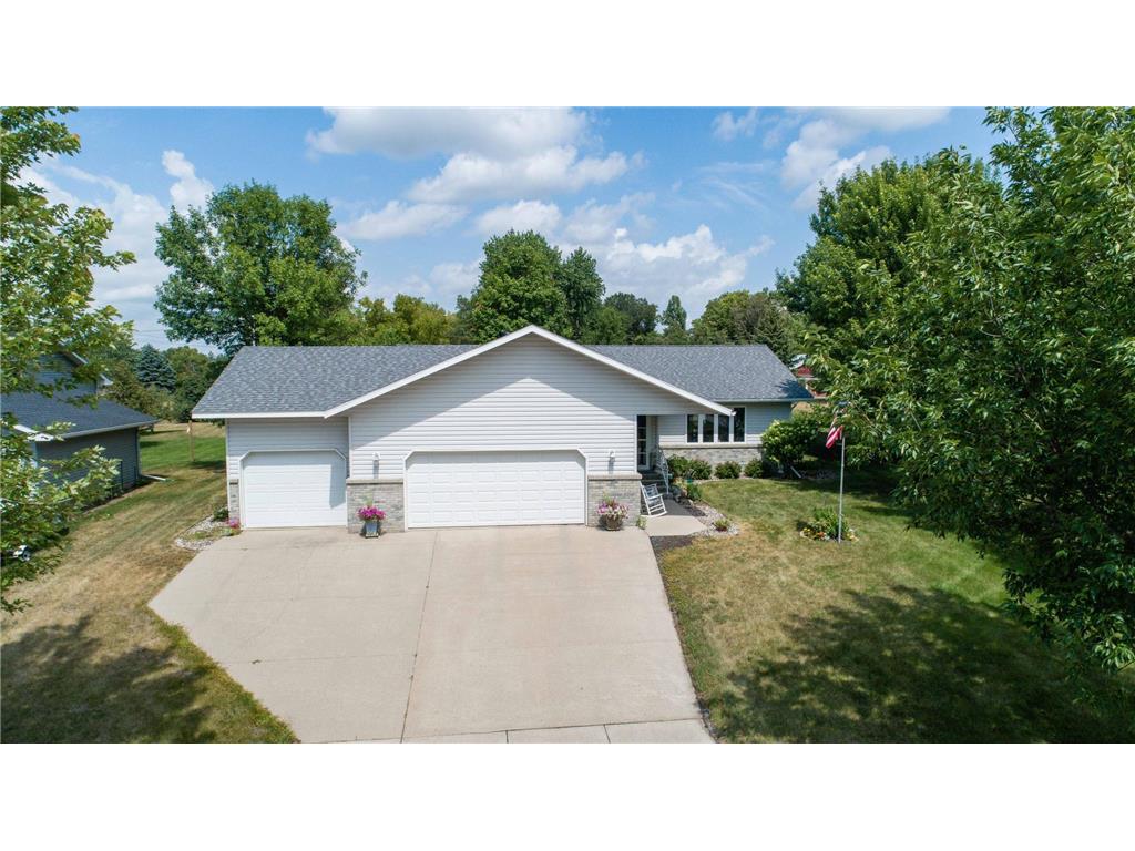 1215 Greenfield Avenue Fergus Falls MN 56537 6410858 image1