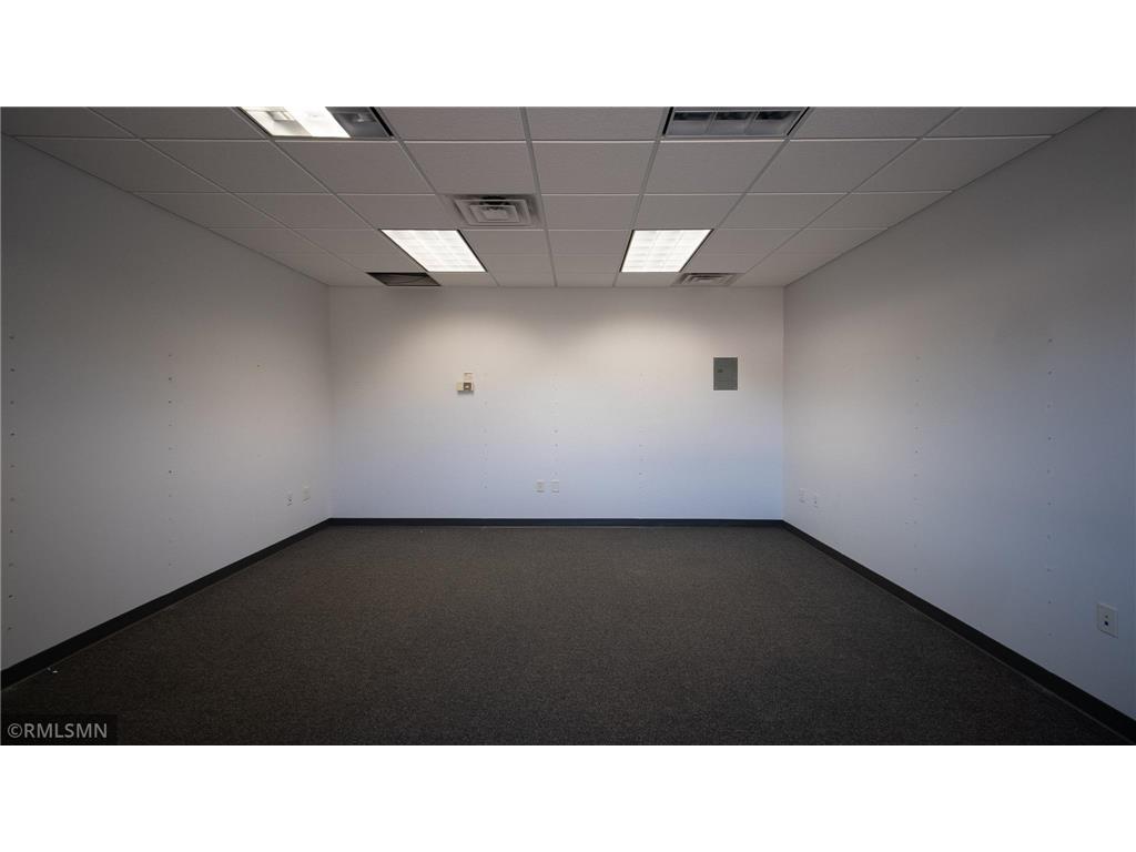1215 N 7th Street Lake City MN 55041 6583958 image25