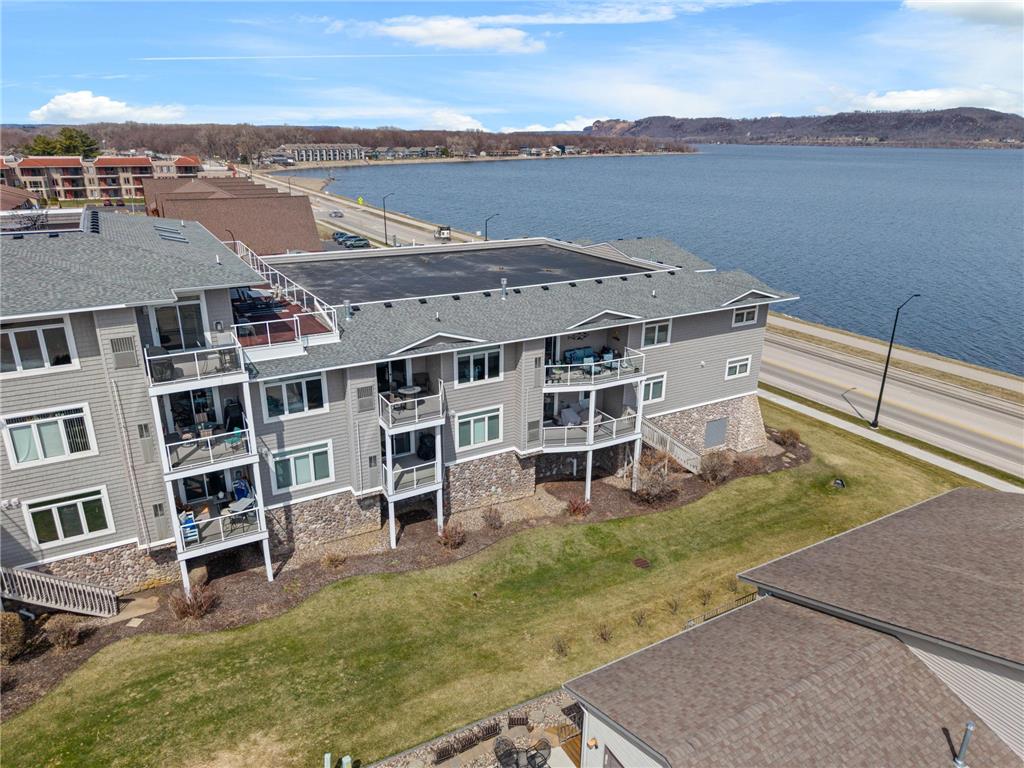 1215 N Lakeshore Drive #205 Lake City MN 55041 7088084 image1