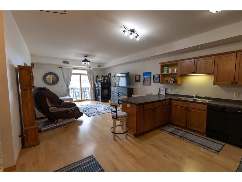 1215 N Lakeshore Drive #210 Lake City MN 55041 - PEPIN 7076570 image12