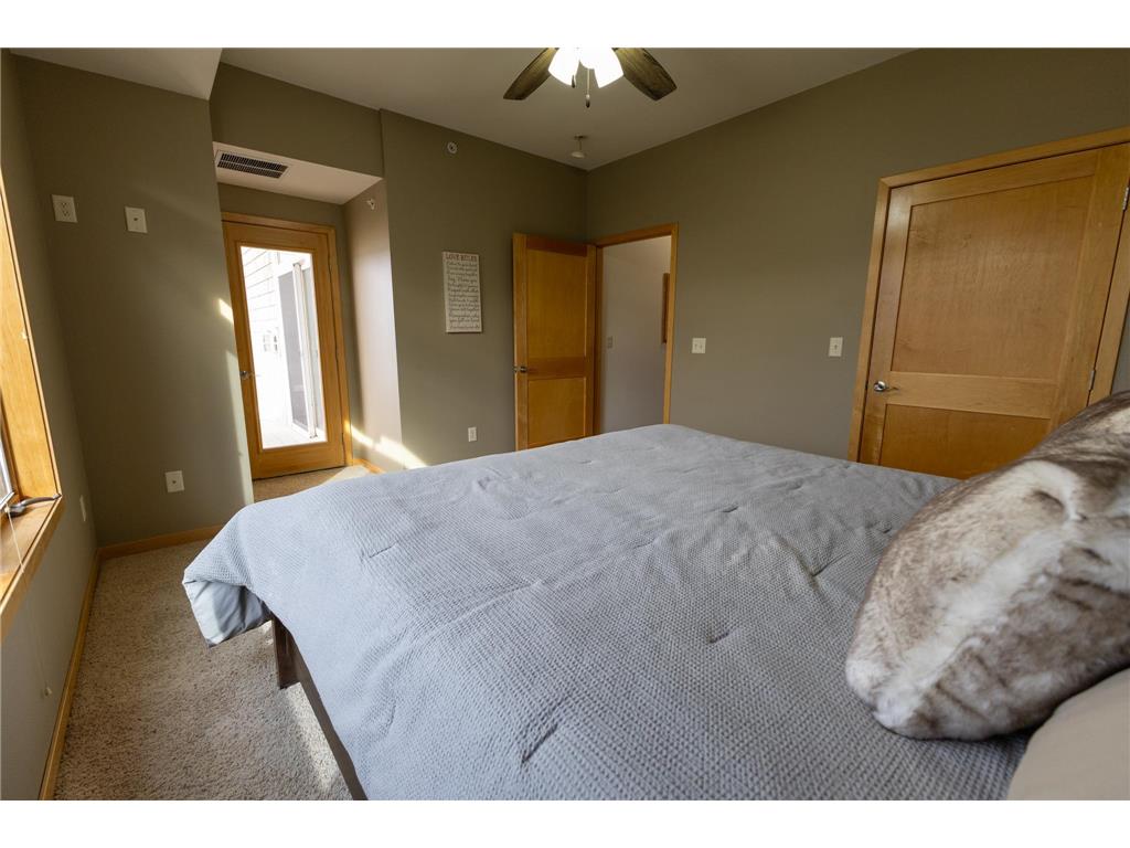 1215 N Lakeshore Drive #210 Lake City MN 55041 - PEPIN 7076570 image25